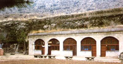 汉族民居 黄土高原上的窑洞_中国网