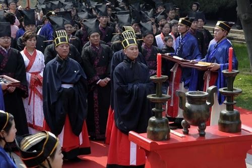 孔众:孔子后裔的践行和使命 \