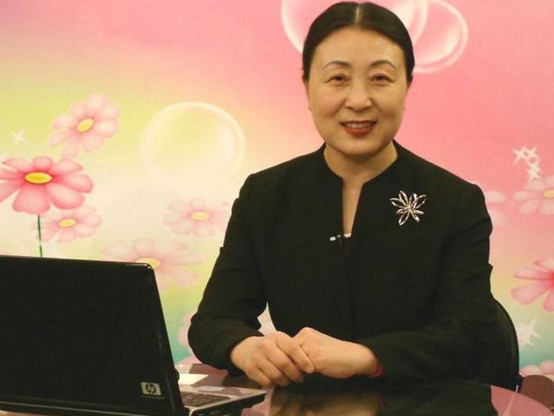 著名礼仪培训师——吕艳芝 \