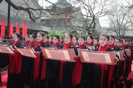 理性看待“国学热”现象:真热还是虚火 \